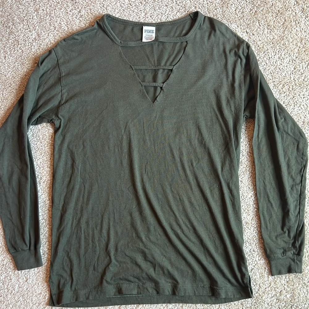 Pink Victoria’s Secret logo dog long sleeve tee shirt top green white size small - Picture 3 of 7
